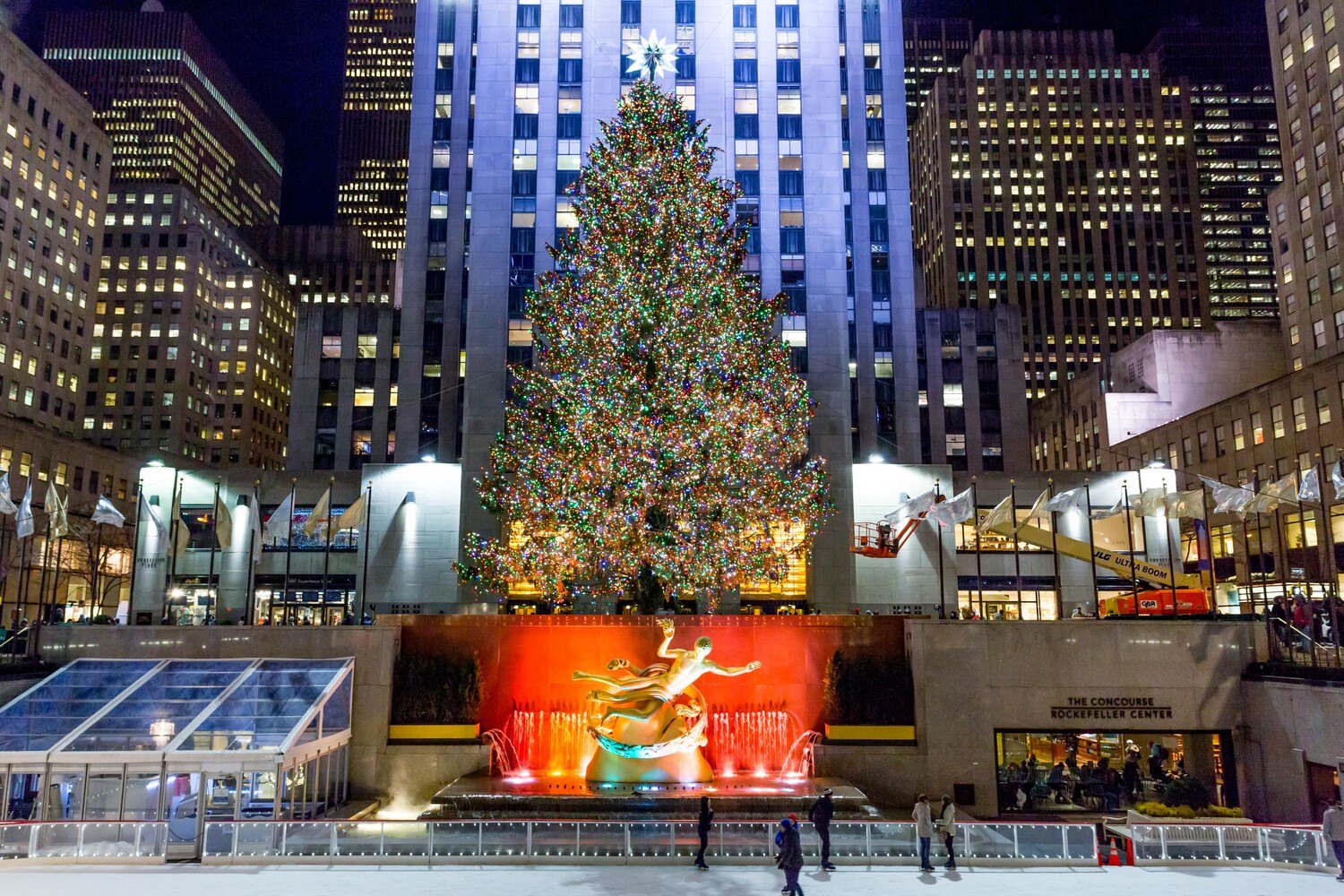 Rockefeller center - Image credit shutterstock MACH Photos